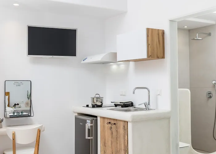 Naxos Ark Aparthotel 3*